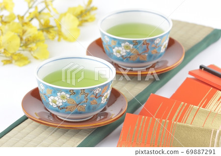 Happy tea ceremony Happy tea ceremony 69887291