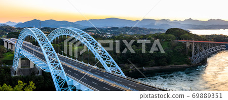 Panorama of Saikai Bridge in front of Yoake [Sasebo City, Saikai City, Nagasaki Prefecture] 69889351