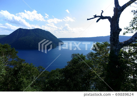 瑪舒湖,一個神秘的湖 瑪舒湖,一個神秘的湖 69889624