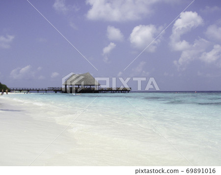 Scenery of the beach of Maldives 69891016