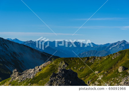 白馬山的北阿爾卑斯立山山脈 白馬山的北阿爾卑斯立山山脈 69891966