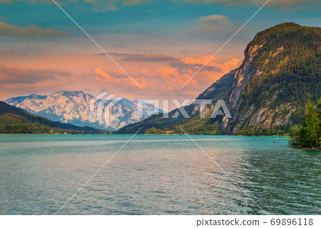 Stunning colorful sunset with Mondsee lake in Upper Austria, Europe 69896118
