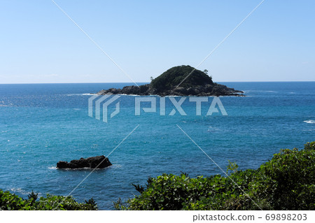 Okiguro Island / Dead Tree Nada Coast Okiguro Island / Dead Tree Nada Coast 69898203