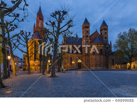 Cathedral in Maastricht - Netherlands Cathedral in Maastricht - Netherlands 69899088