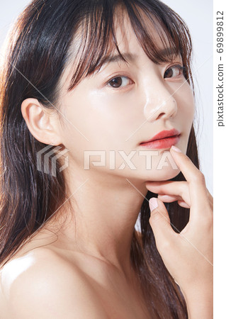 仕女畫的美麗的女人 仕女畫的美麗的女人 69899812