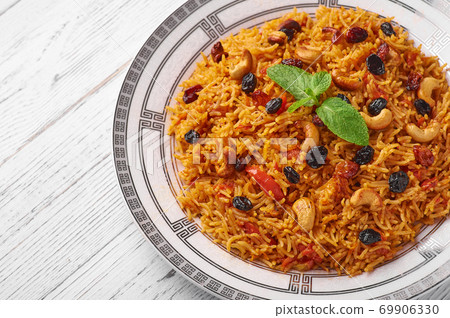 vegetarian kabsa. Ramadan food. Kabsa is traditional saudi arabian cuisine dish. vegetarian kabsa. Ramadan food. Kabsa is traditional saudi arabian cuisine dish. 69906330