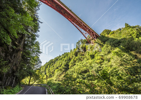 岐阜縣中津川市築地川福岡大橋 岐阜縣中津川市築地川福岡大橋 69908678