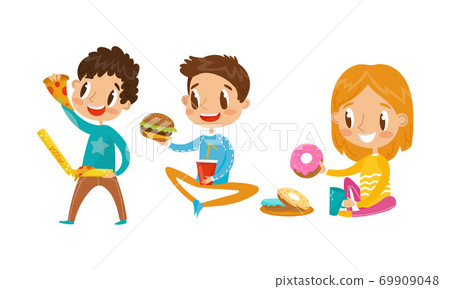 Smiling Girl and Boy Character Eating Pizza and Hamburger Vector Illustration Set 69909048