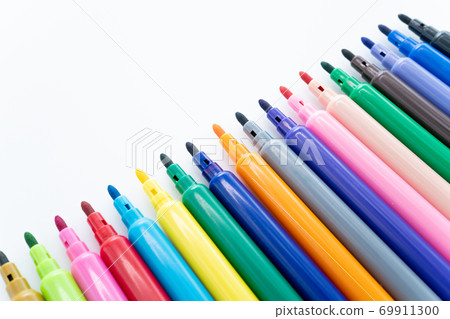 Color pen white background 69911300