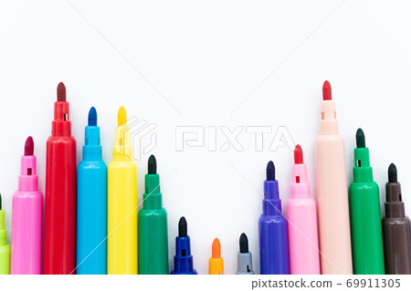 Color pen white background 69911305
