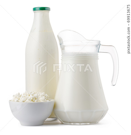 Fresh dairy products milk and cottage cheeese isolated on white 69913675