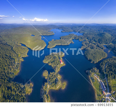 Amazing aerial view at Dam  69913855