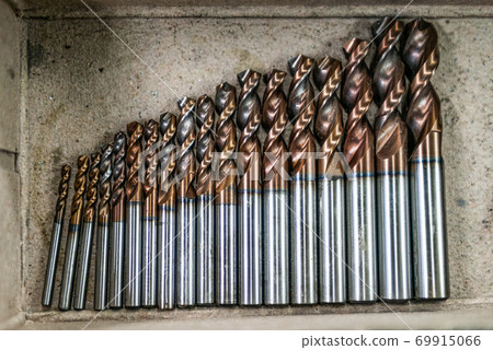 Flat lay various Size of cutting tools used carbide Endmills for machining center in metal work 69915066