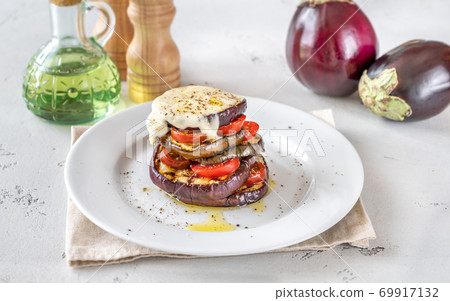 Grilled slices of eggplant 69917132