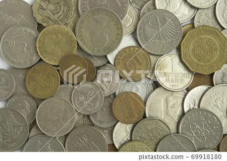 Miscellaneous Coins 69918180