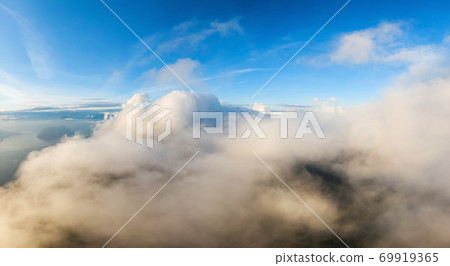 Beautiful Aerial Panoramic View of Canadian Mountain Landscape 69919365