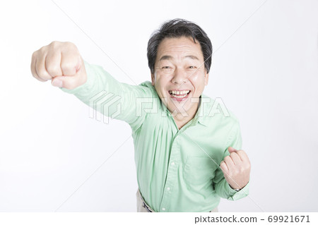 一個勇敢的男人 一個勇敢的男人 69921671