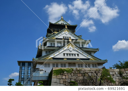 Osaka Castle blue sky scenery Osaka Castle blue sky scenery 69921691