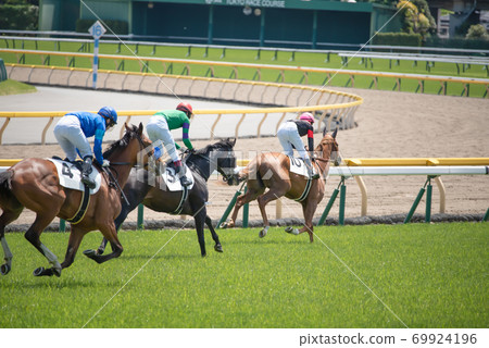 Racecourse Racecourse 69924196