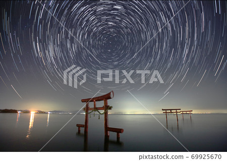 Marine Torii 69925670