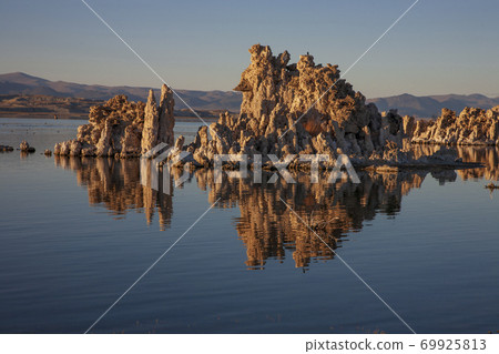Tufa at Mono Lake, California Tufa at Mono Lake, California 69925813