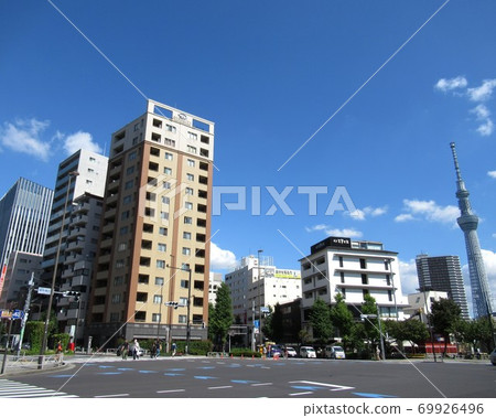 Near the Asakusa / Komagata Bridge Nishizume intersection 69926496