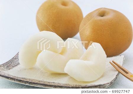 Pear fruit fruit Pear fruit fruit 69927747