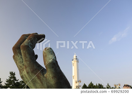 Beautiful scenery with a white lighthouse Beautiful scenery with a white lighthouse 69929200