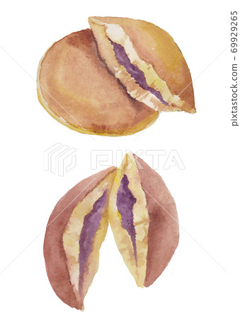 Dorayaki set divided in two Watercolor material 69929265