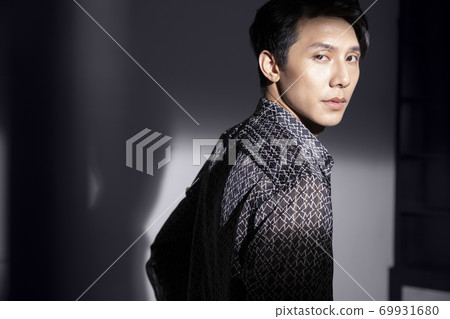 男人的肖像男人的美麗 69931680