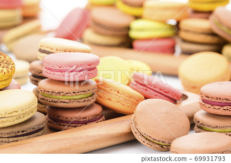 Lots of macaroons (photographing cooperation Milty Coco) Lots of macaroons (photographing cooperation Milty Coco) 69931793