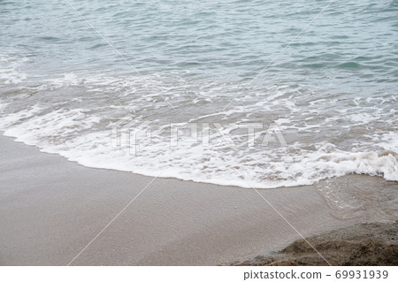 A beach A beach 69931939