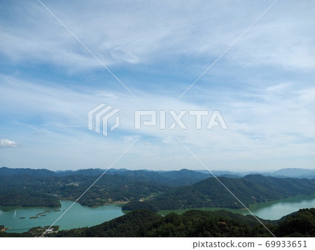Daecheong Lake and Mountains, Chungcheongbuk-do, Korea Daecheong Lake and Mountains, Chungcheongbuk-do, Korea 69933651