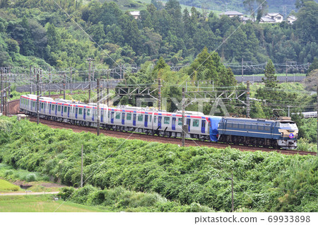 東海道本線菊川關屋JR貨運EF66-27（福田）+筑波快車TX3000系列腳背 69933898