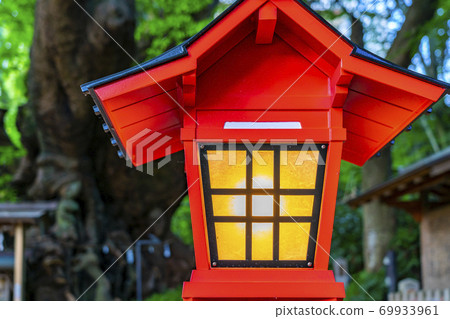 [靜岡縣]熱海市，黑宮神社的燈籠和奧臼 69933961