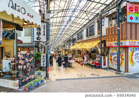 [Shizuoka Prefecture] Atami Nakamise-dori Shopping Street 69934040