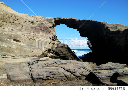 騎馬洞門（三浦半島城島） 69935718