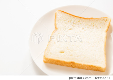 方麵包（切成薄片，切成6塊）。 69936585