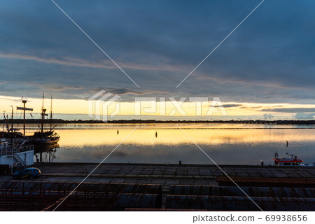 Stunning view of the harbour of Stralsund at sunrise 69938656