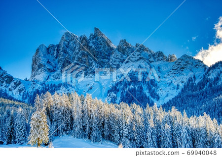 Winter mount Winter mount 69940048