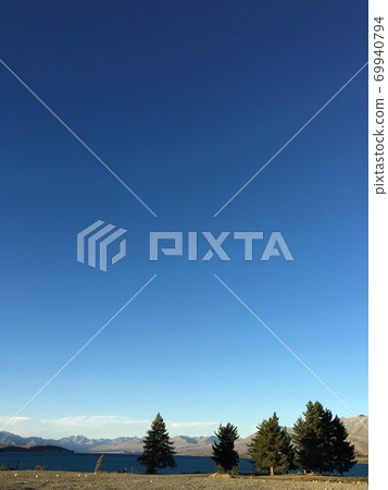 Overseas sunny blue and dusk Overseas sunny blue and dusk 69940794