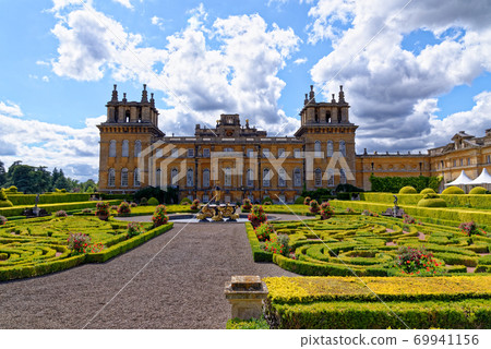 Blenheim Palace in Woodstock - England Blenheim Palace in Woodstock - England 69941156