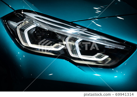 Headlight lamp of new modern car 69941314