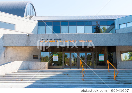 Canada Yellowknife Canada Yellowknife 69941607