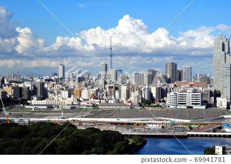The ruins of the Tsukiji Market 69941781
