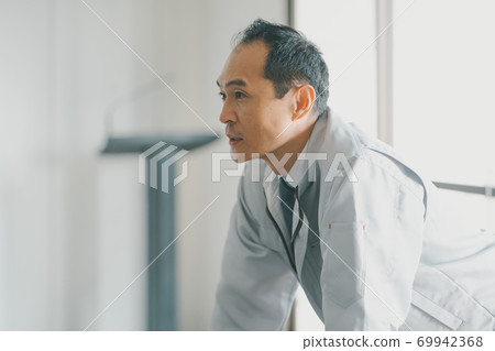 男人 男 男性 69942368