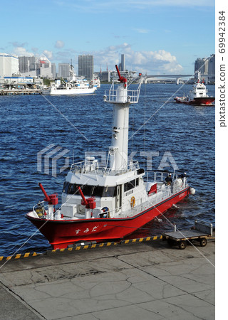 Tokyo Fire Department Lingang Fire Department's chemical firefighting boat "Sumida" Tokyo Fire Department Lingang Fire Department's chemical firefighting boat "Sumida" 69942384
