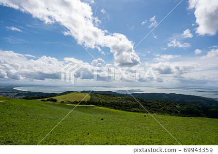 Cold wind mountain Cold wind mountain 69943359