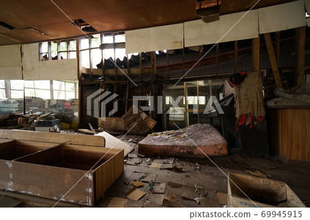 Ruins Higashi Karuizawa Park Land Fishing Park Matsuida Town, Annaka City, Gunma Prefecture Abandoned Hotel Hotel Abandoned Ryokan Ryokan Ruins Higashi Karuizawa Park Land Fishing Park Matsuida Town, Annaka City, Gunma Prefecture Abandoned Hotel Hotel Abandoned Ryokan Ryokan 69945915