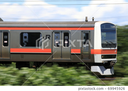 [JM] Musashino Line 209 series 500 series (follow shot) 69945926